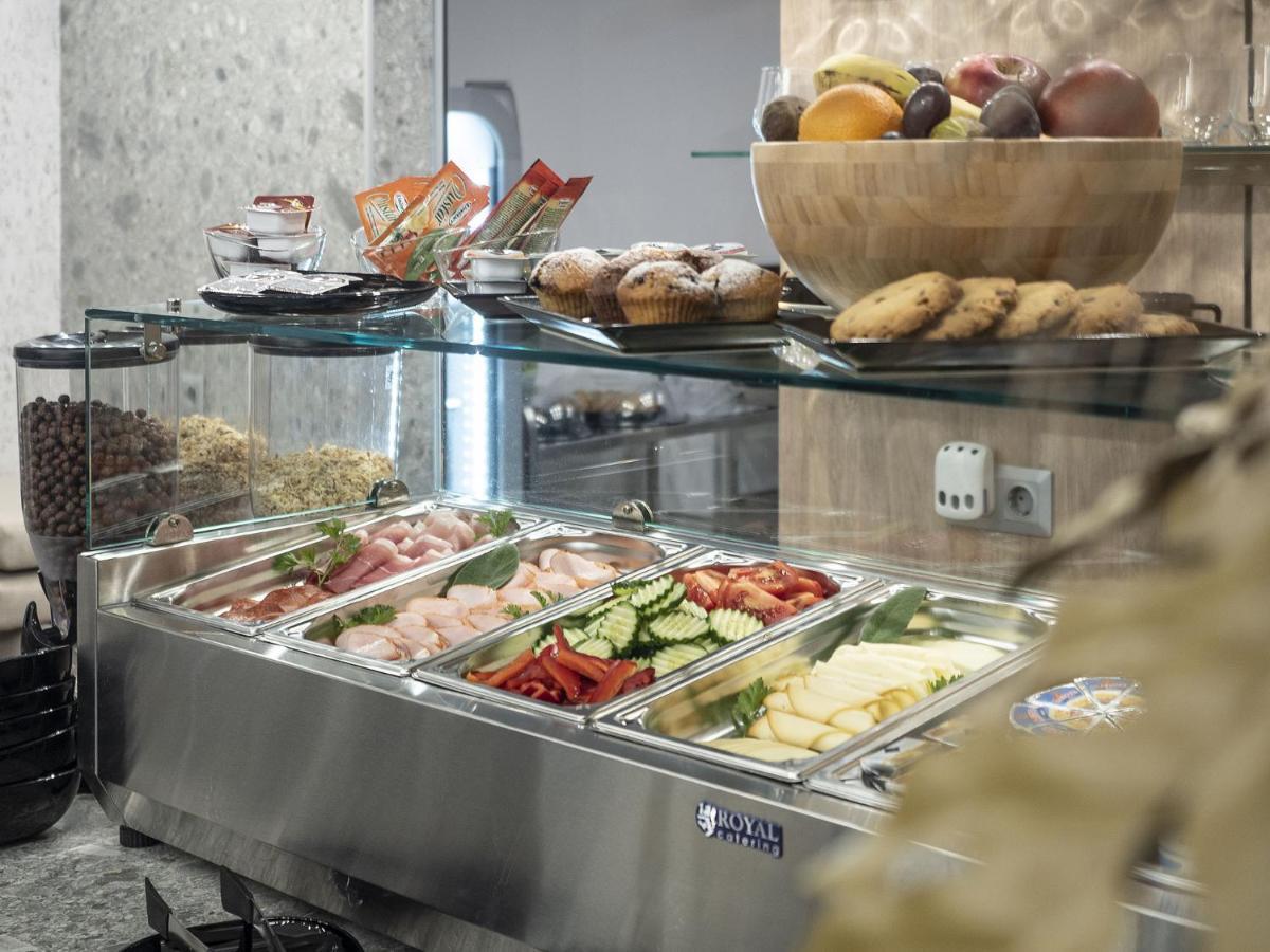 Hotel Bestseller Kecskemet Ngoại thất bức ảnh